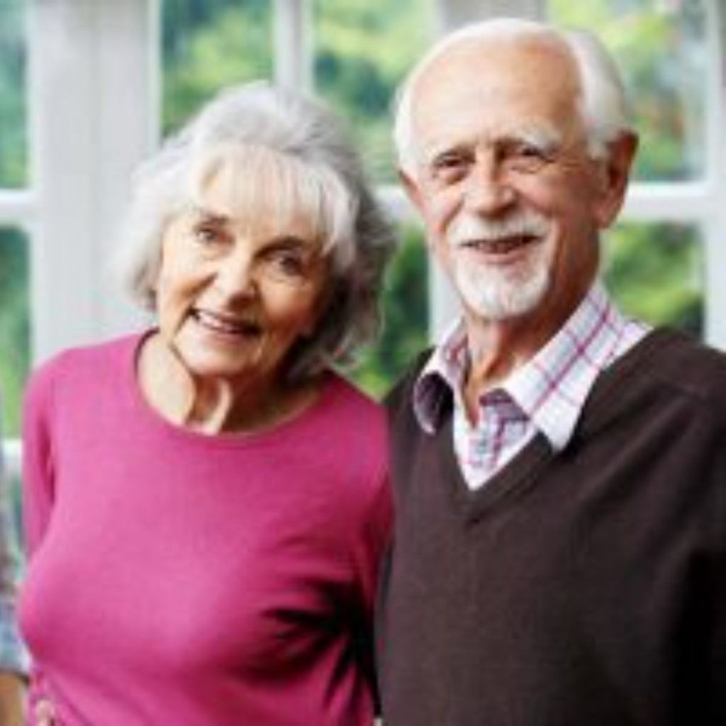 Cappella Pueblo West Senior Living Community in Pueblo West, CO - senior couple with daughter