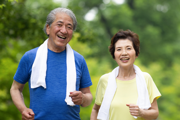 Cappella Pueblo West Senior Living Community in Pueblo West, CO - cpw older adult couple outside walking Cappella Pueblo West Senior Living Community in Pueblo West, CO - cpw older adult couple outside walking